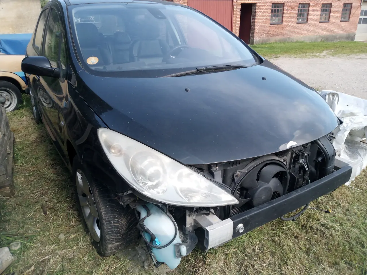 Billede 1 - Peugeot 307 Griffe 2,0 Benz til Reservedele