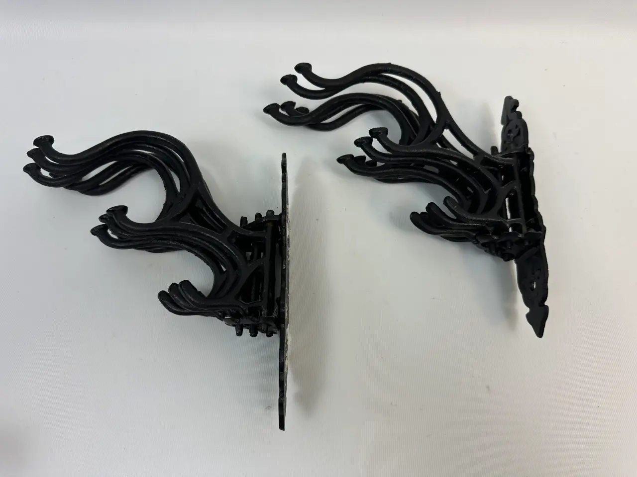 Billede 6 - 2 stk. vintage knager i støbejern