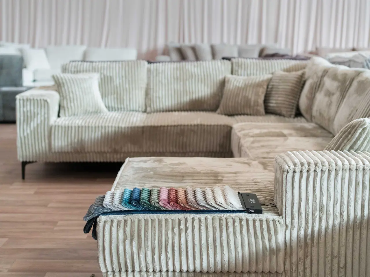 Billede 16 - Leder du efter en komfortabel sofa eller seng?!