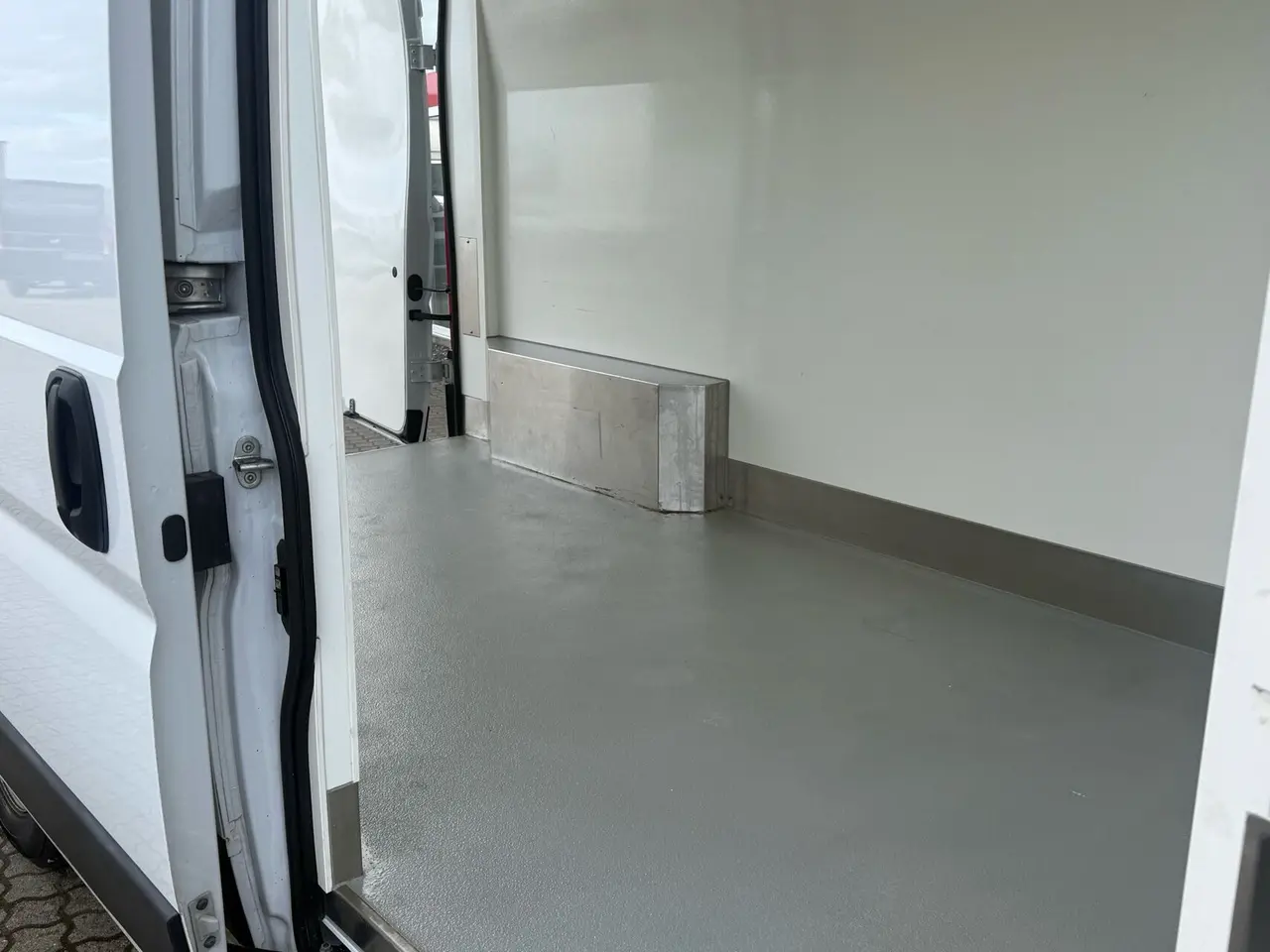 Billede 4 - Fiat Ducato 35M L3H2 2,2 MJT Køl 160HK Van Aut.