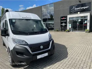 2024 - Chausson First Line V594 MAX   Nedsat med kr. 63.000,- Super spændende, kort van med to dobbeltsenge på tværs i køjesystem. 2,2, L motor , 140 HK, solcelle og markise m.m.