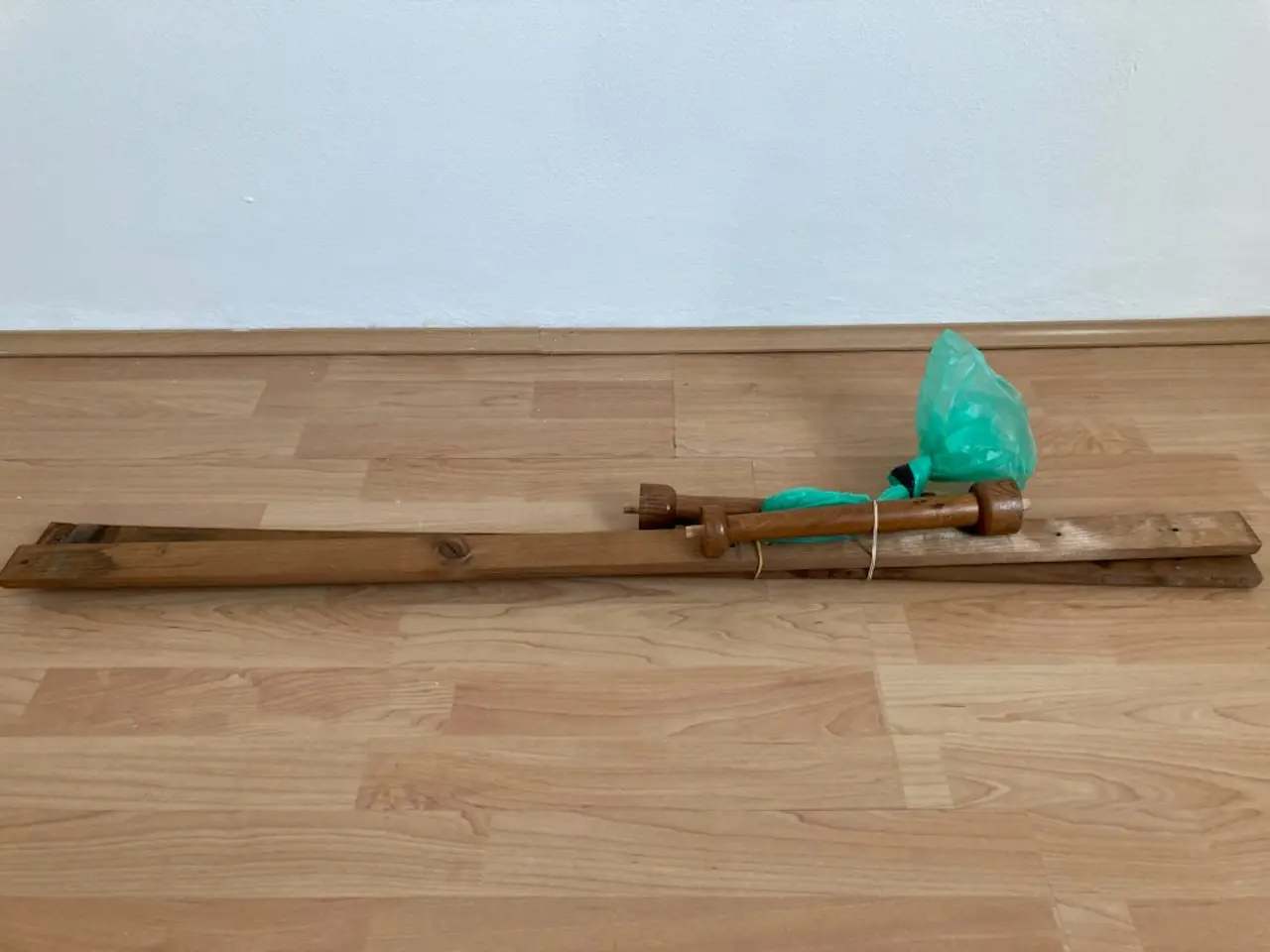 Billede 5 - Dækketøjsskab/highboard/skænk i teak.