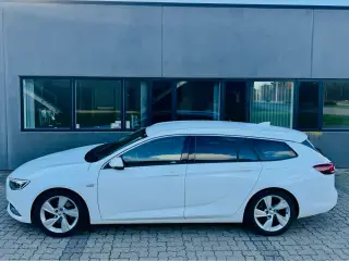 Opel Insignia Sports Tourer - 1.5T 165 HK