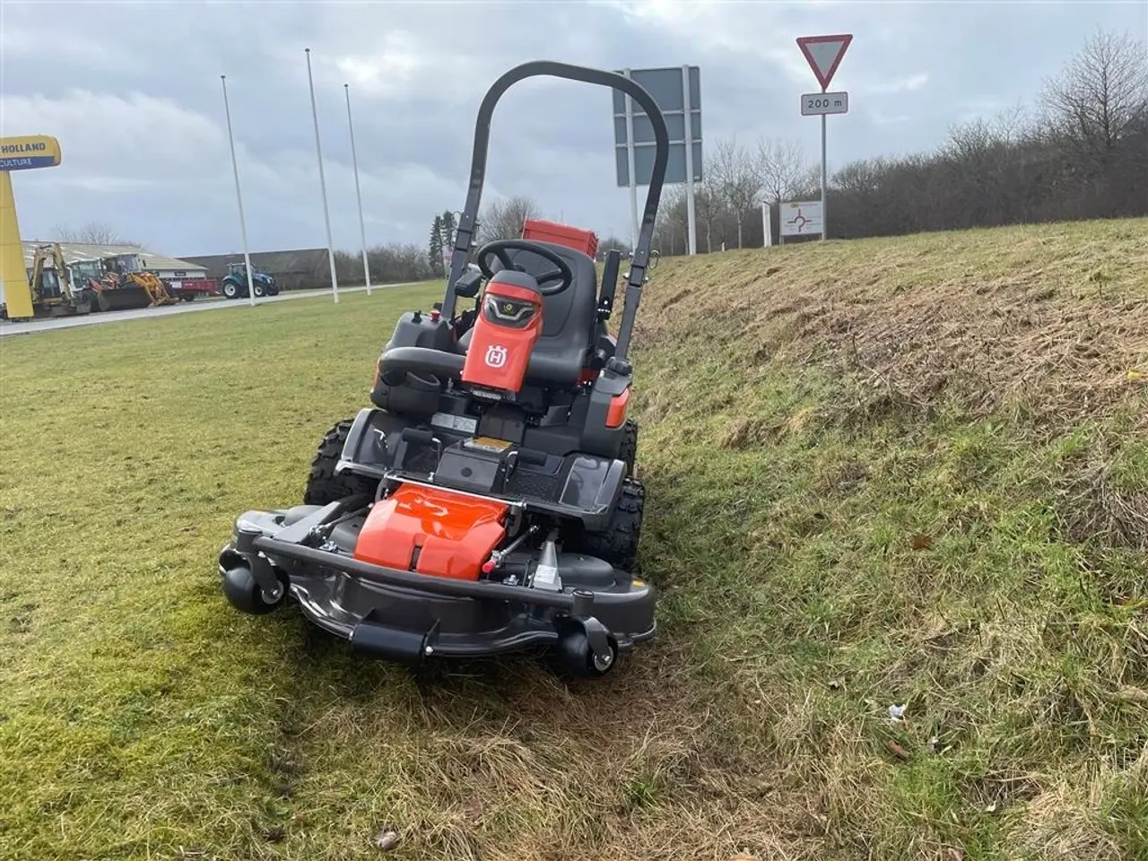 Billede 4 - Husqvarna P524 XR fjernstyret Inkl. combi 122 cm klippebord.