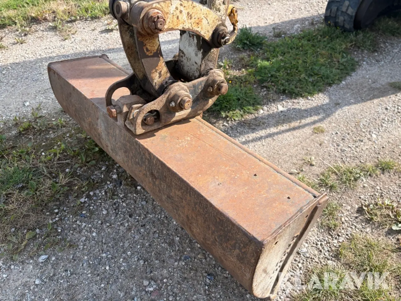 Billede 12 - Minigraver Takeuchi TB016 med hydraulisk udskydelig undervogn