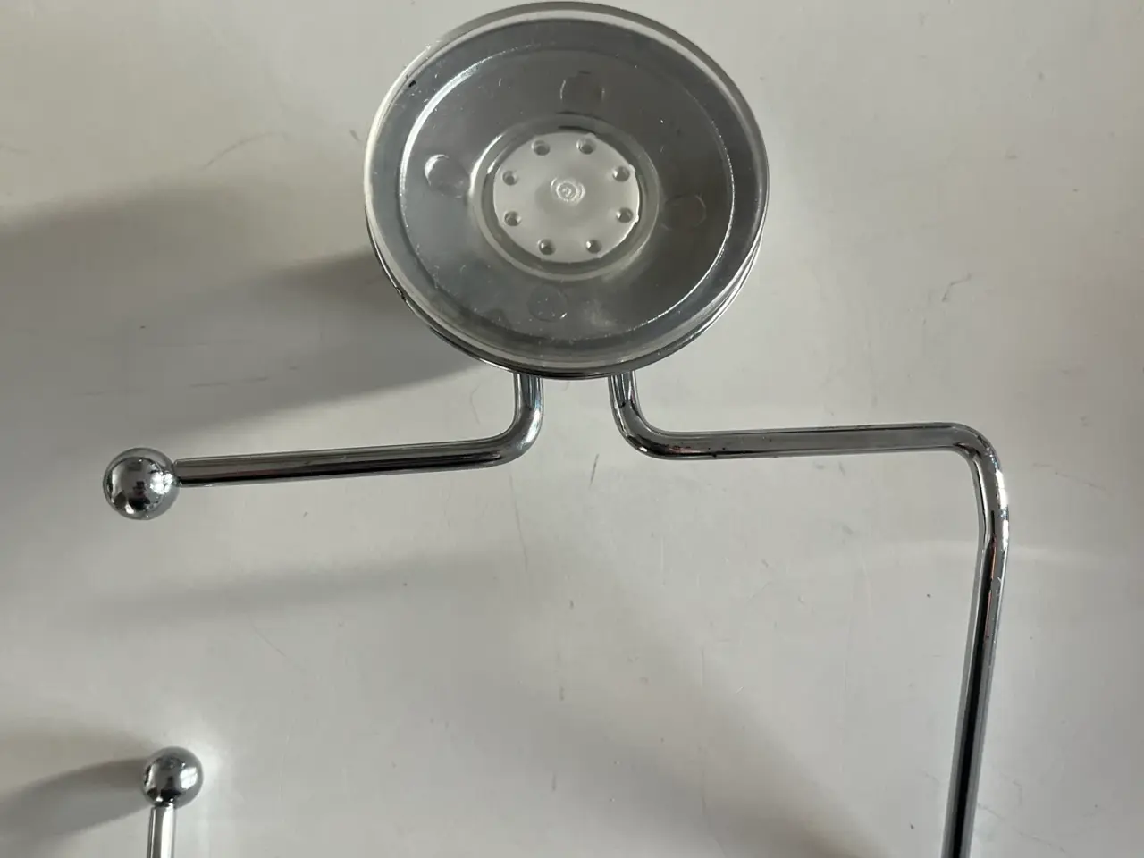 Billede 2 - Toiletrulleholder med sugekop