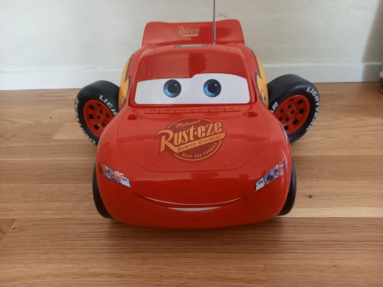 Billede 7 - Disney Pixar Cars Lightning McQueen CD Pla