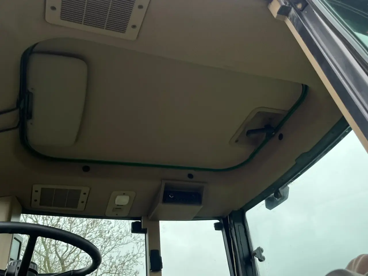 Billede 19 - John Deere 6800 Med frontlift.