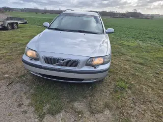 Volvo V70 2,4 D5