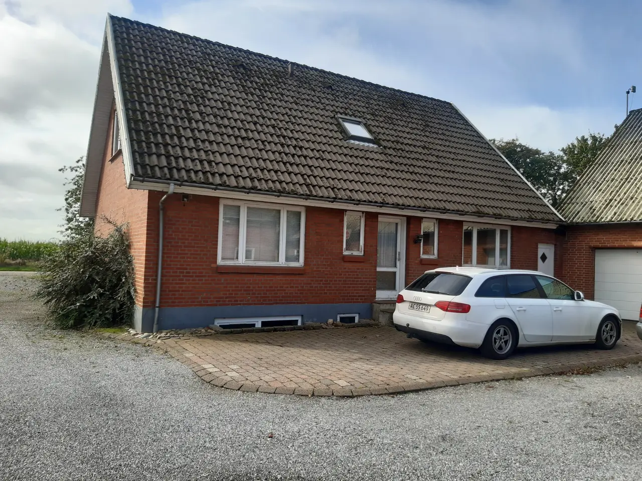 Billede 3 - Hus. Til leje i landlige omgivelser. 6880 Tarm.