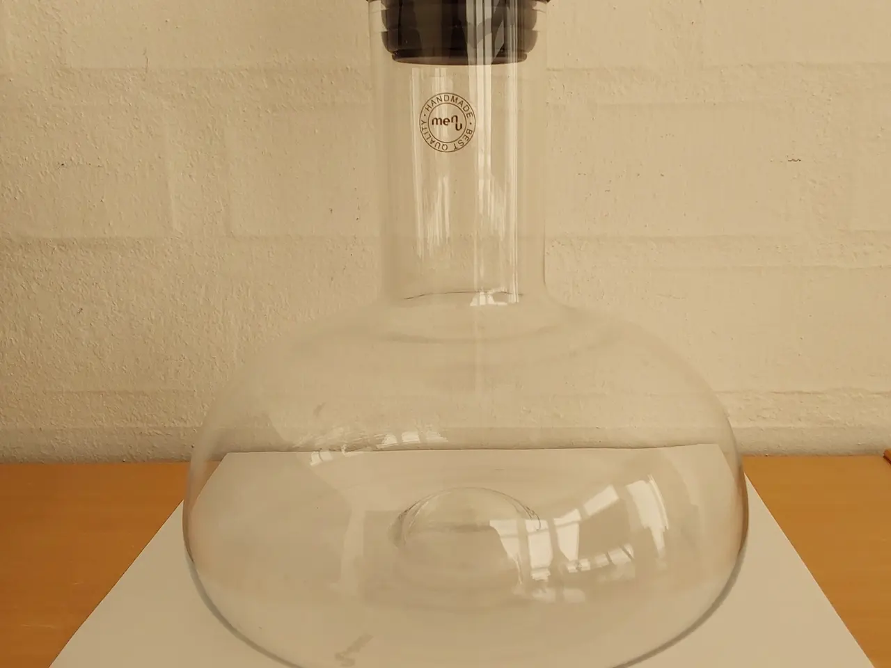 Billede 2 - Menu vinkaraffel med vinilter.