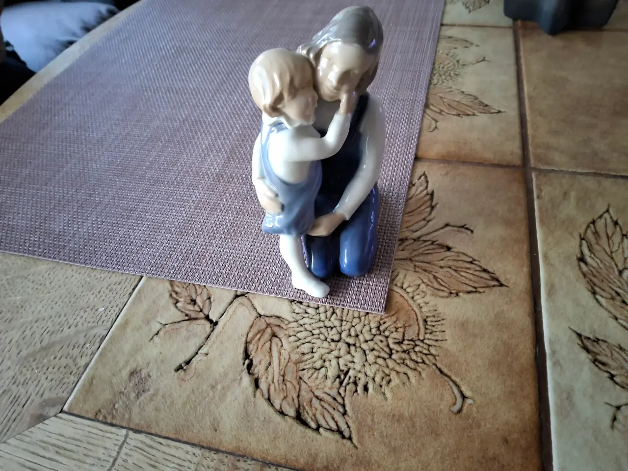 Billede 4 - B&G figur mor og barn
