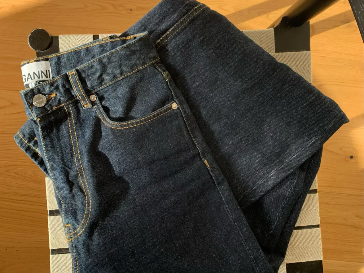 Billede 1 - Ganni Lari jeans