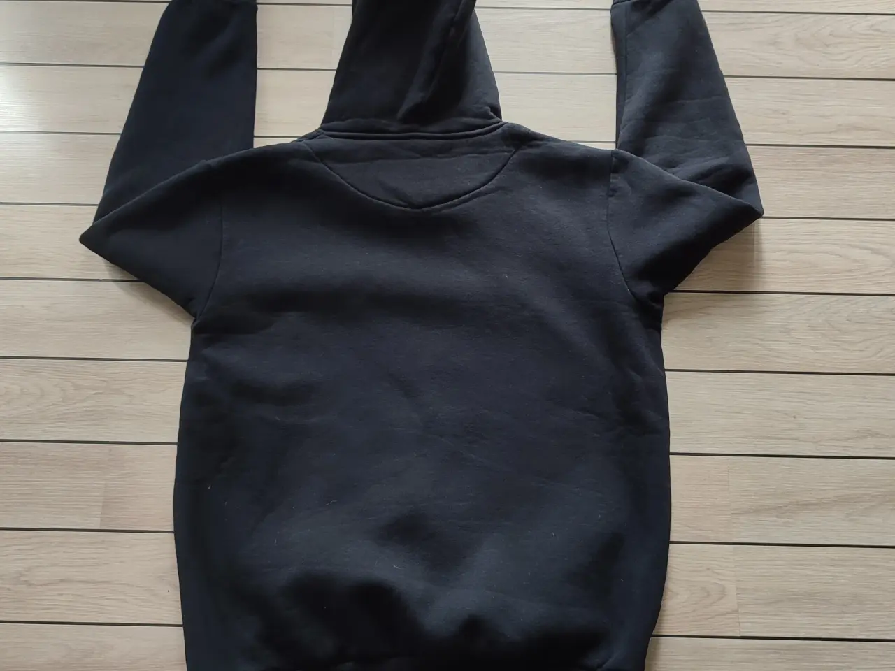 Billede 4 - Hættetrøje, T-shirt, First Grade, str L, Samlet pr
