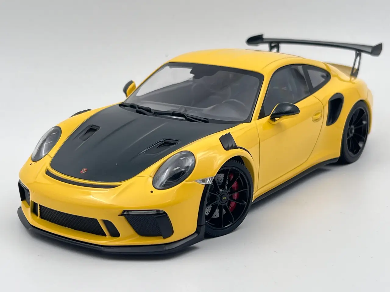 Billede 3 - 2019 Porsche 911 (991.2) GT3 RS 1 af 402 - 1:18