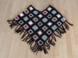 Poncho hæklet