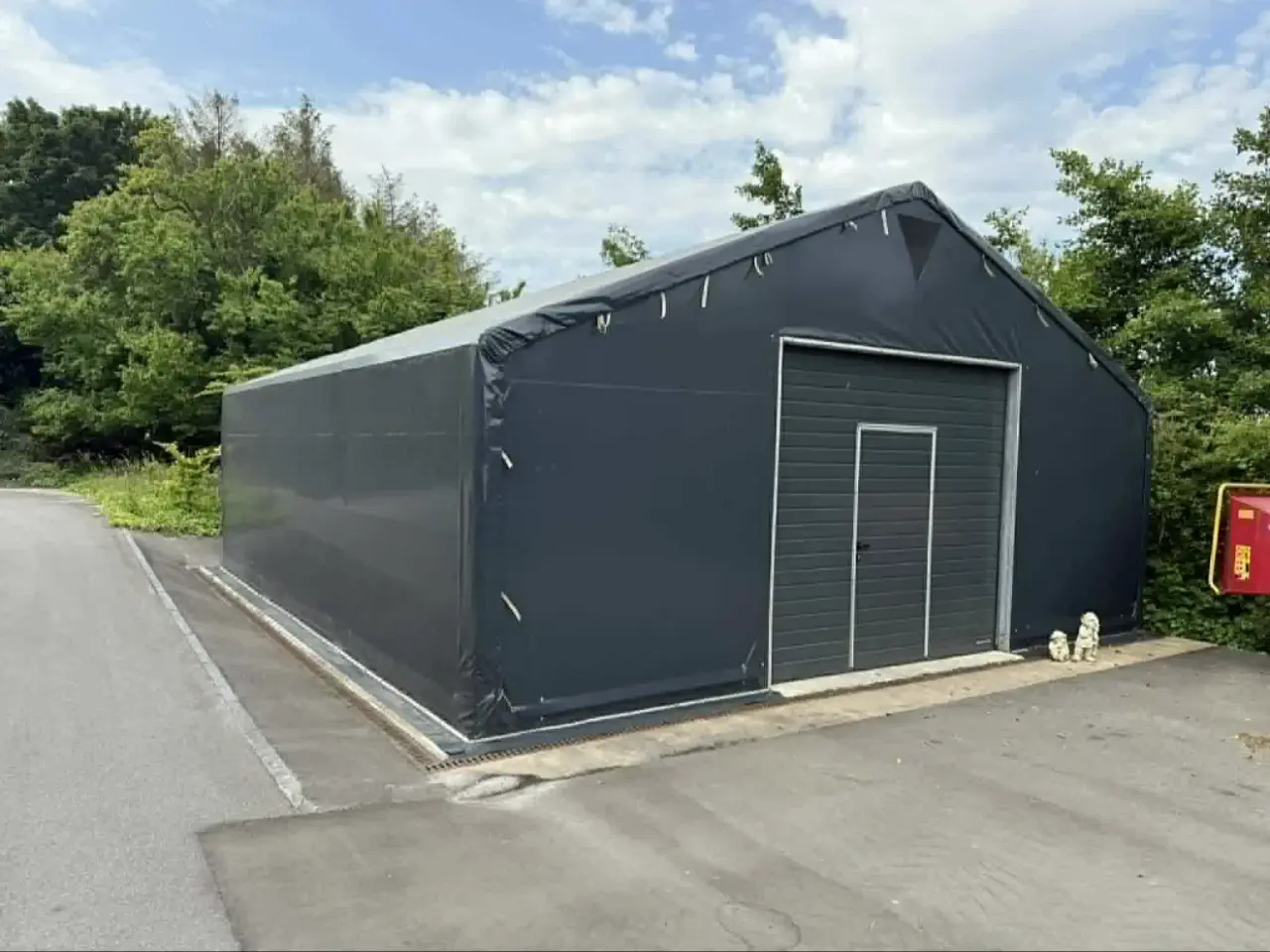 Billede 1 - Stor presennings hal 