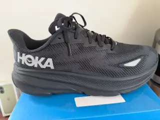 HOKA Clifton 9 GTX