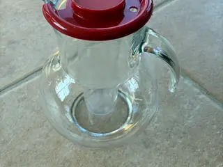 Glas kande med indsats og låg