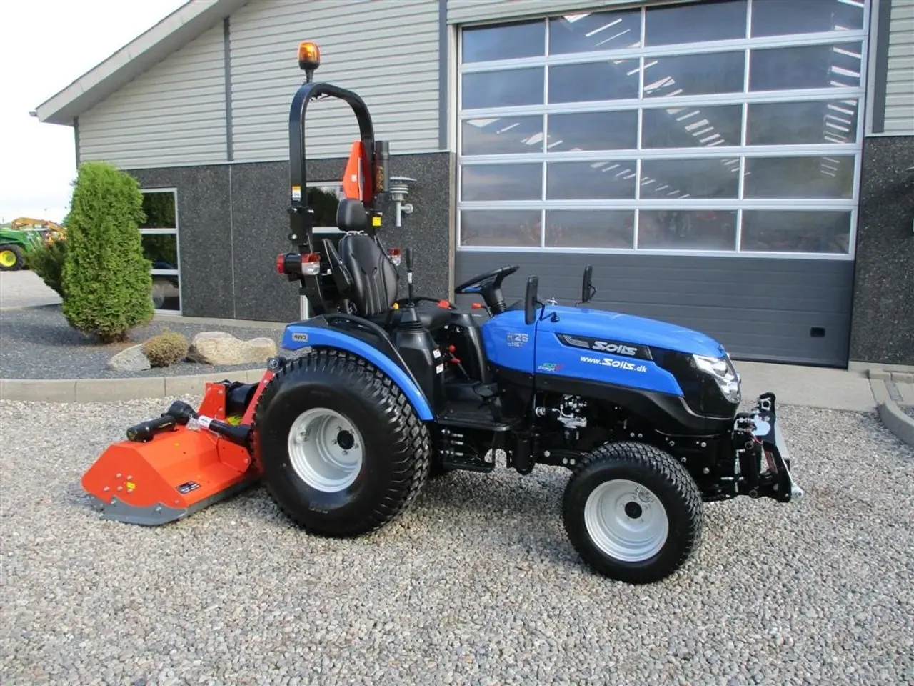 Billede 5 - Solis 26 HST med Frontlift & FrontPTO
