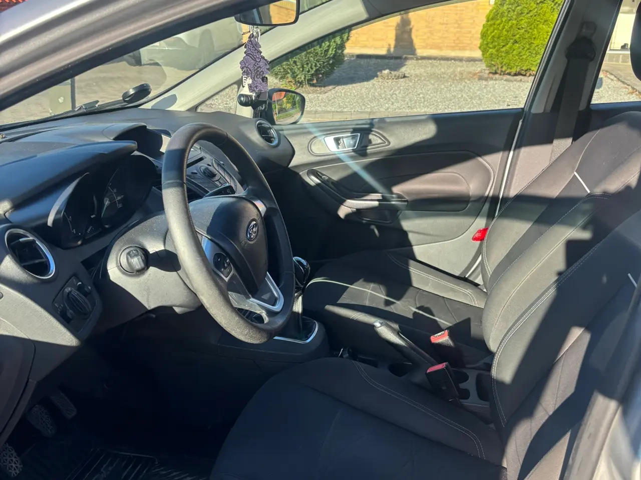 Billede 7 - Ford Fiesta 5d til salg!