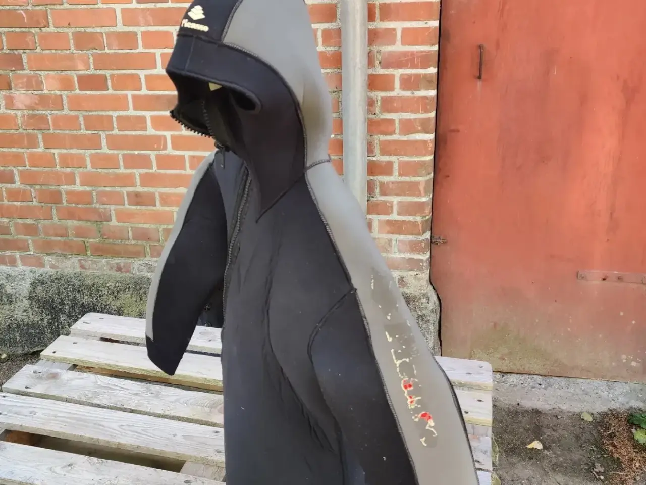 Billede 1 - Neopren hættejakke