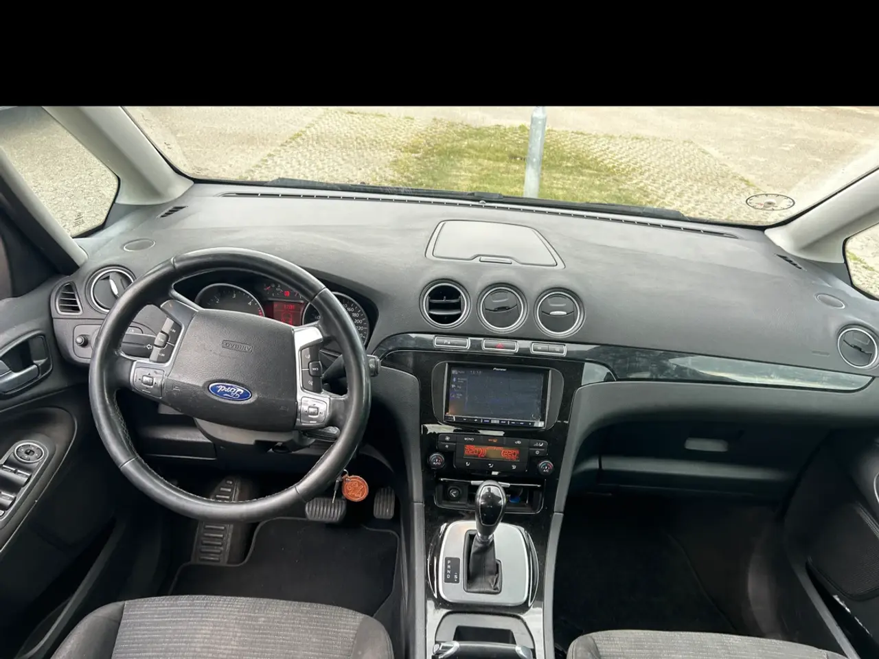 Billede 4 - Rigtig flot ford Galaxy nysynet