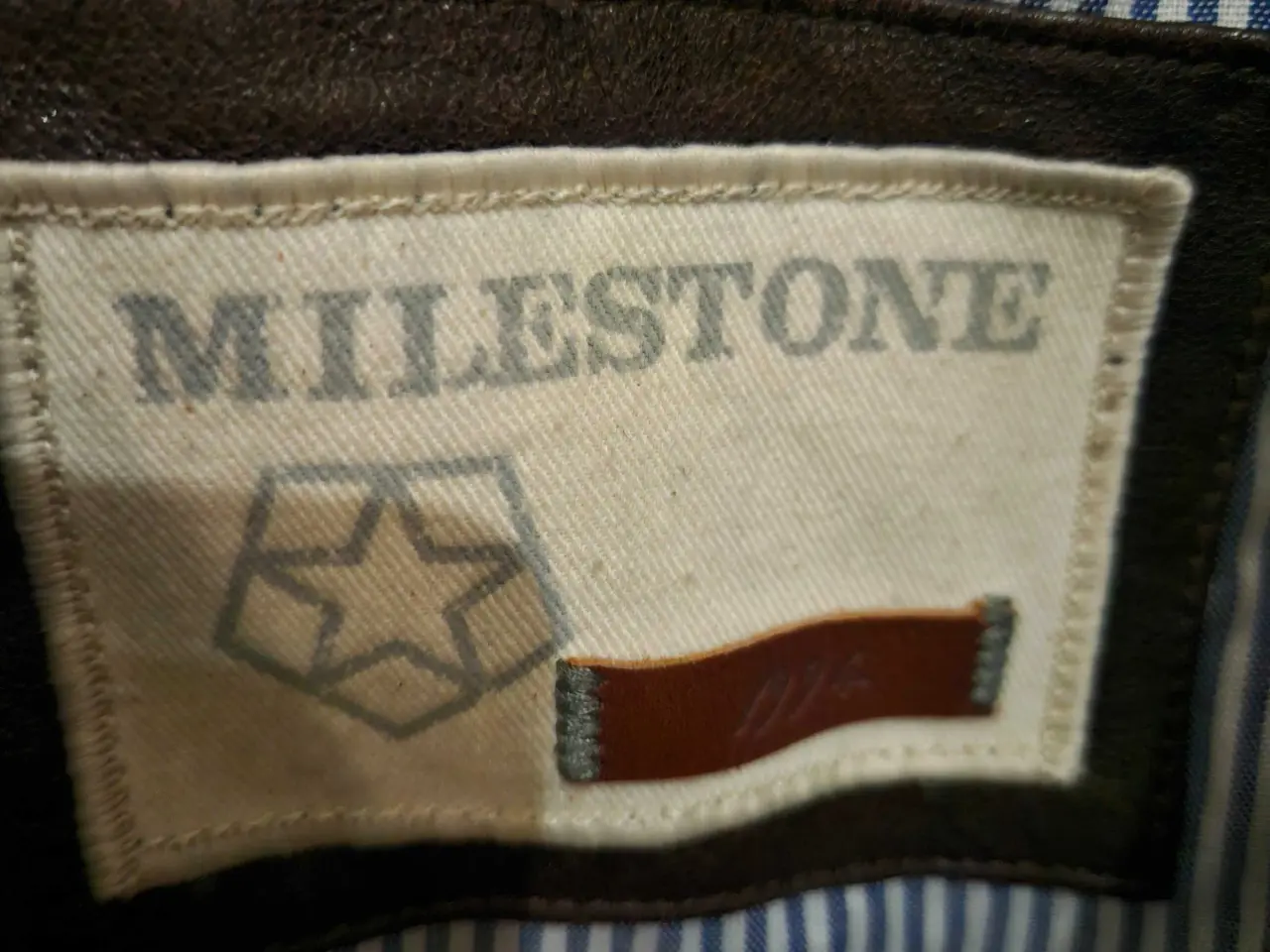 Billede 3 - Milestone læderjakke, 48/S