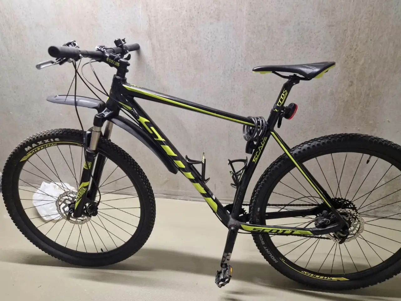 Billede 1 - Scott mountainbike 27,5" str L unisex sort/gul