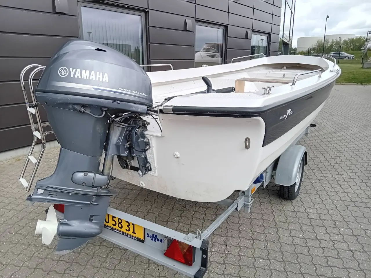 Billede 4 - Nydam 550 m/ Yamaha F40
