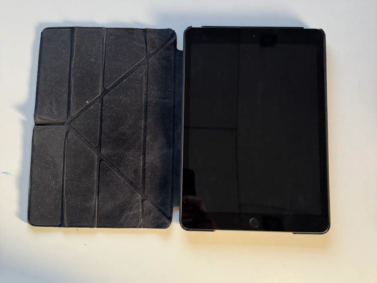 Billede 3 - iPad 8 med 32gb Wifi + Cellular (4G)