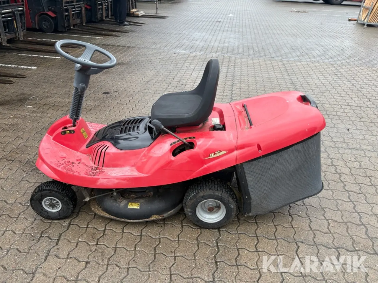 Billede 5 - Plæneklipper Castlegarden XE70
