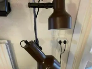 Brun retro standerlampe