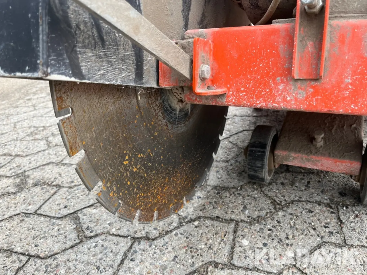 Billede 12 - Asfaltskærer Husqvarna FS400LV