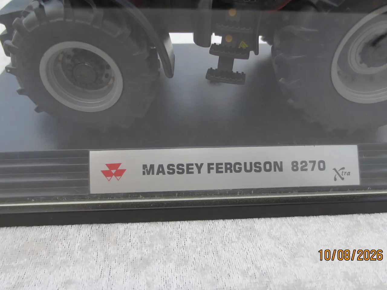 Billede 2 - 1 stk Ny Modeltraktor Massey Ferguson 8270 Xstra