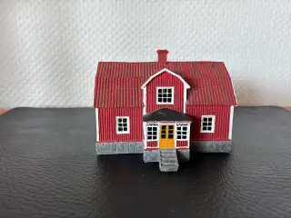 Trip Trap hus. Katholt. Emil fra Lønneberg hus.