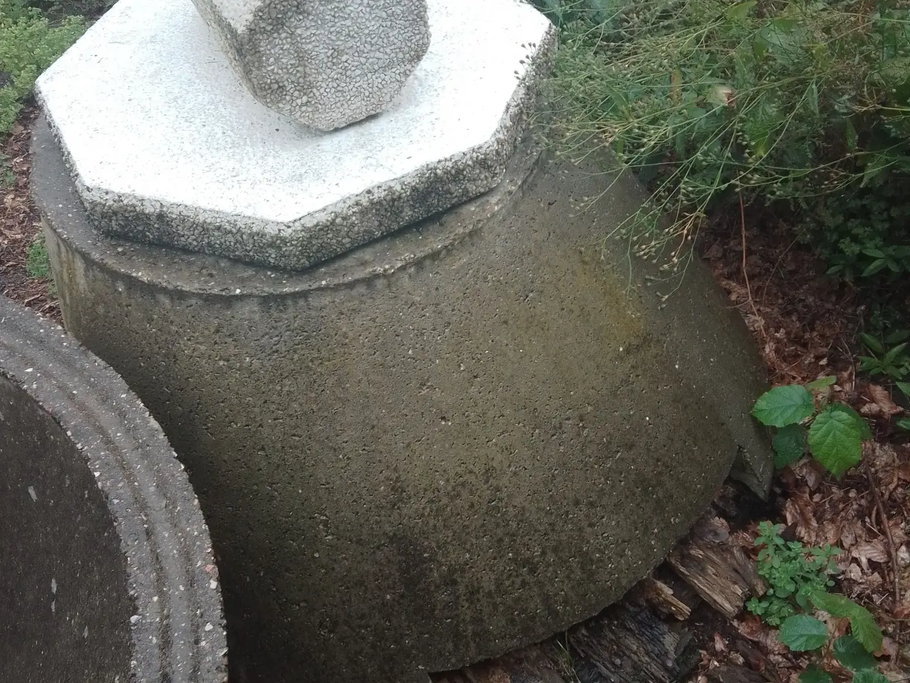 Billede 4 - Vandspil i haven eller indkørslen