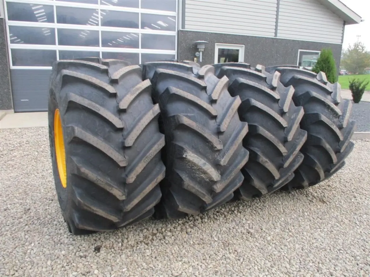 Billede 10 - BKT SÆT TILBUD 750/65R26 med fælge