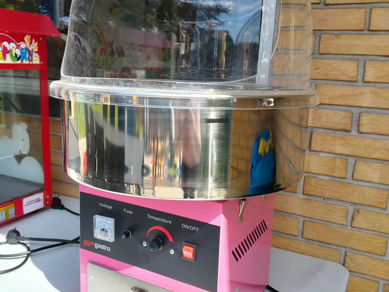 Billede 1 - UDLEJES - Professional candyfloss maskine