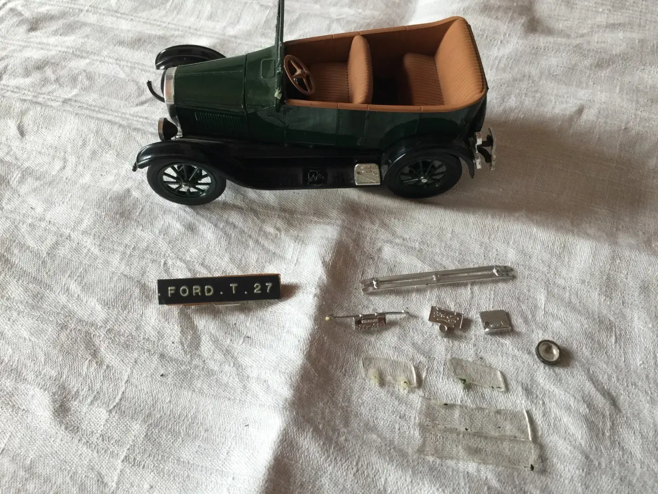 Billede 10 - Gamle model blikbiler