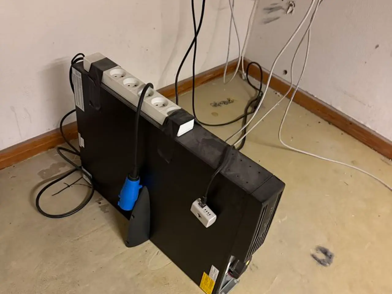 Billede 1 - UPS Batteri til computer/netværk