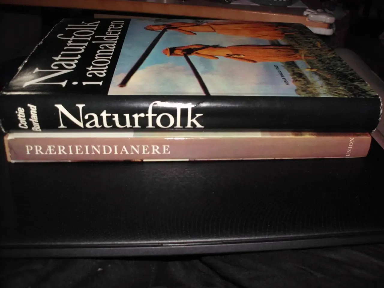 Billede 5 - Naturfolk i Atomalderen