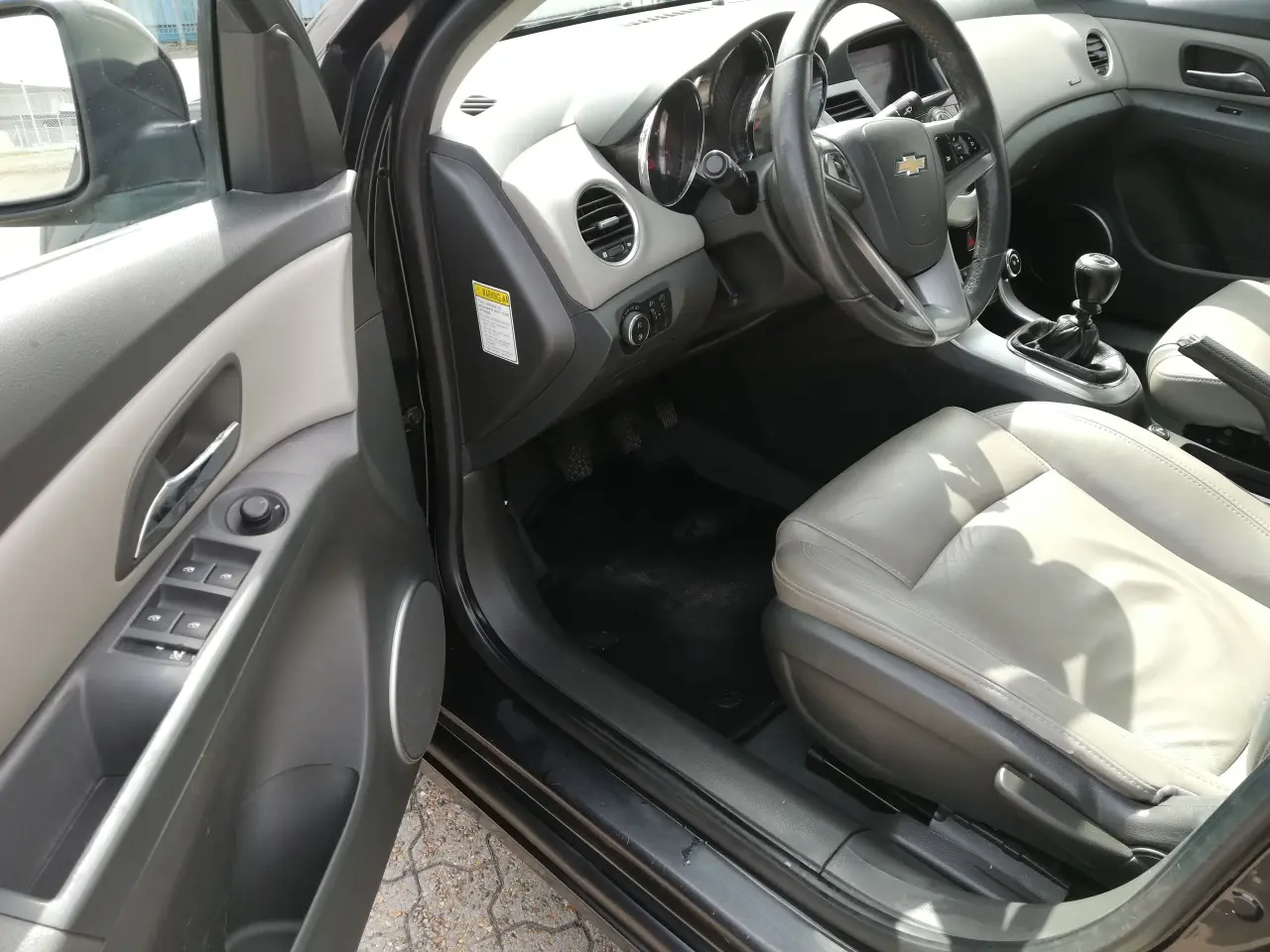 Billede 11 - Chevrolet CRUZE 1,8 212,t.km fuldService med træk