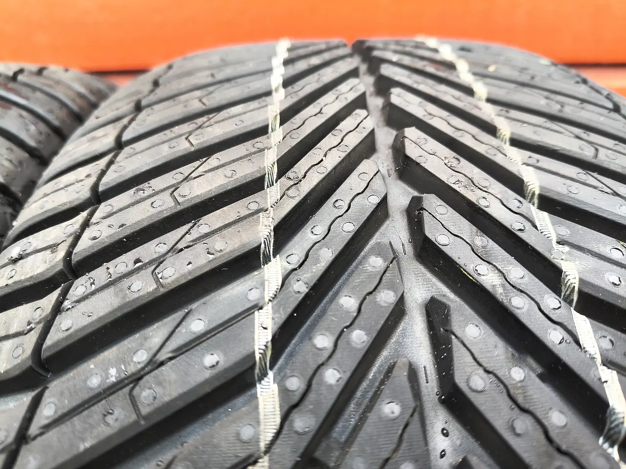 Billede 2 - R17 Michelin Helårsdæk