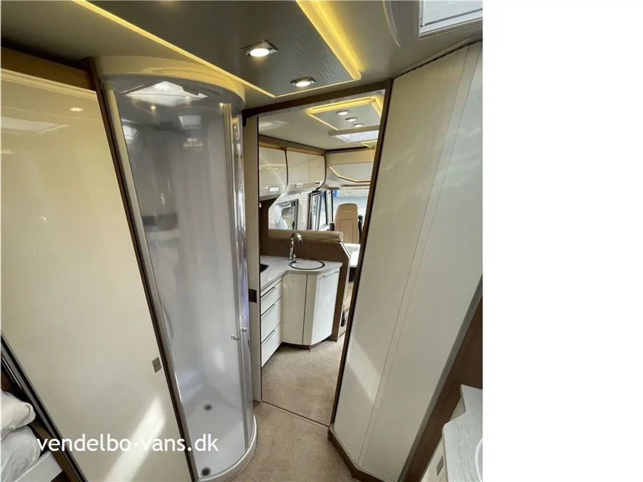 Billede 11 - 2016 - Bürstner Elegance I 910 G   Elegance - Danmarks mest velholdte autocamper
