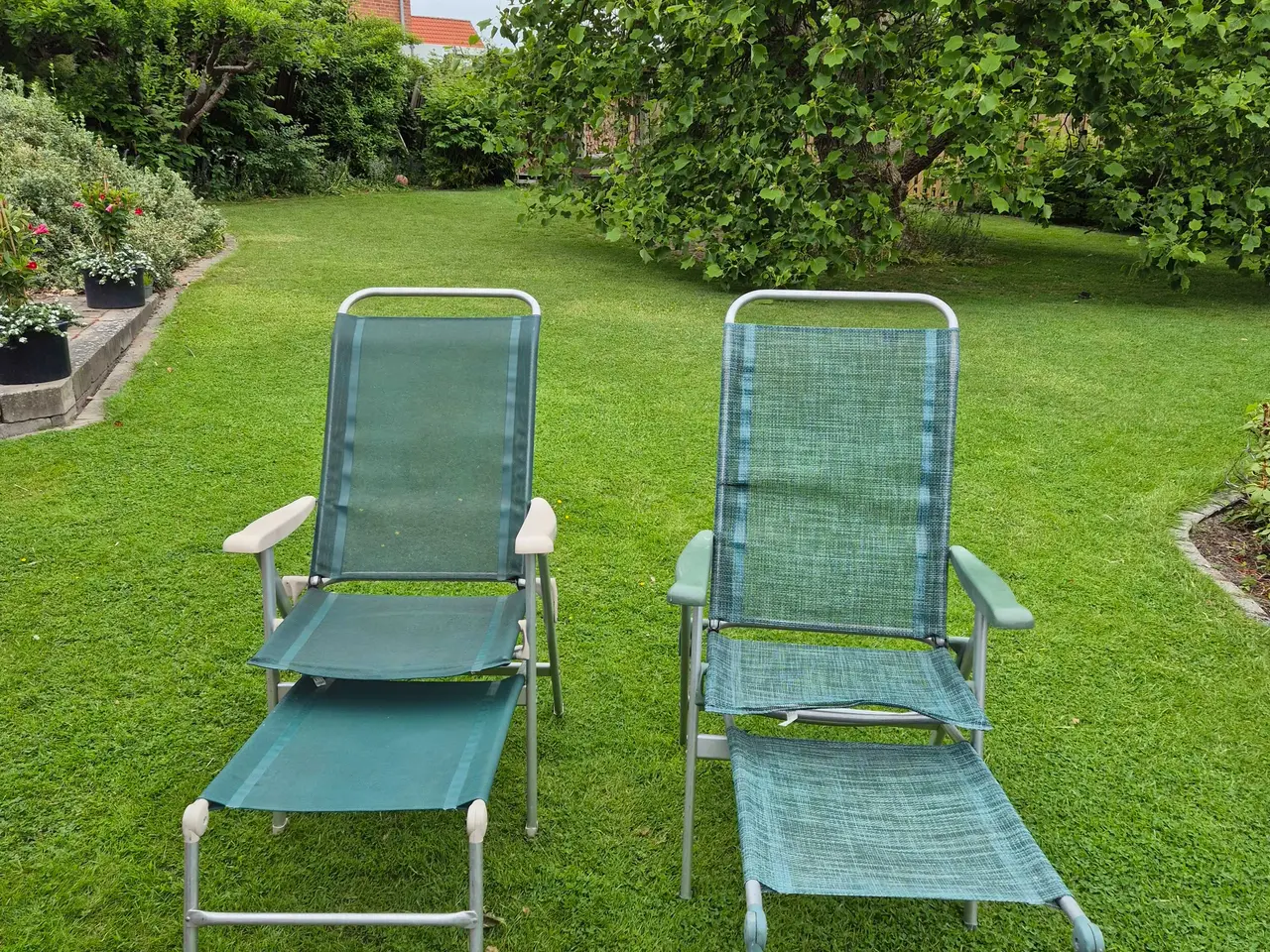 Billede 1 -  2 campingstole med fodstøtte