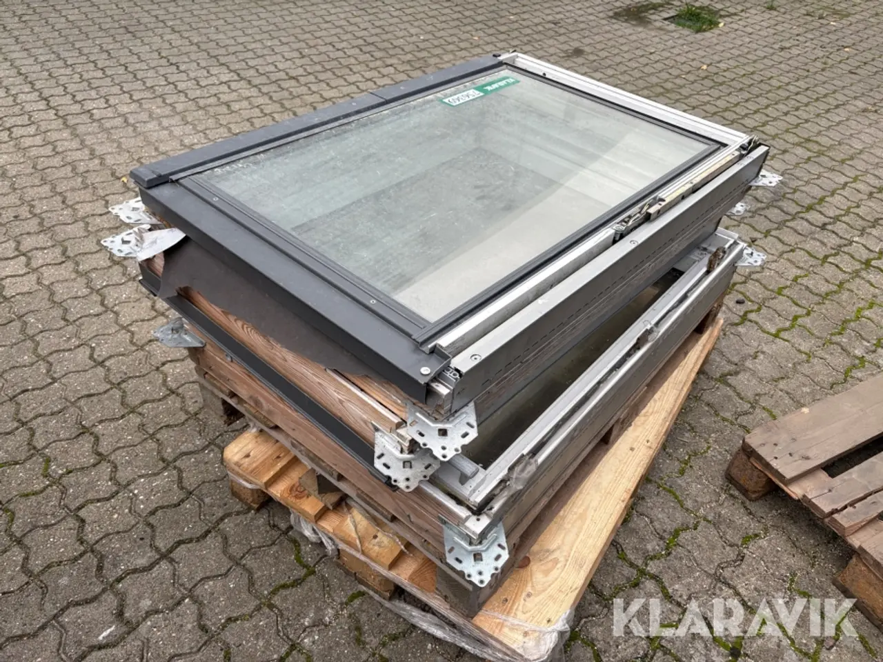 Billede 3 - Vinduer Velux L-106 - 3 styk