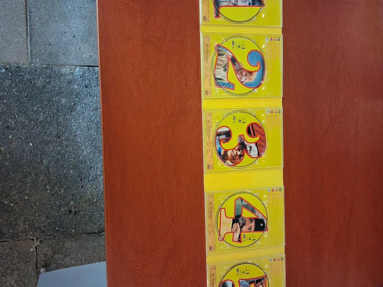 Billede 2 - PIPPI LANGSTRØMPE DVD BOKS