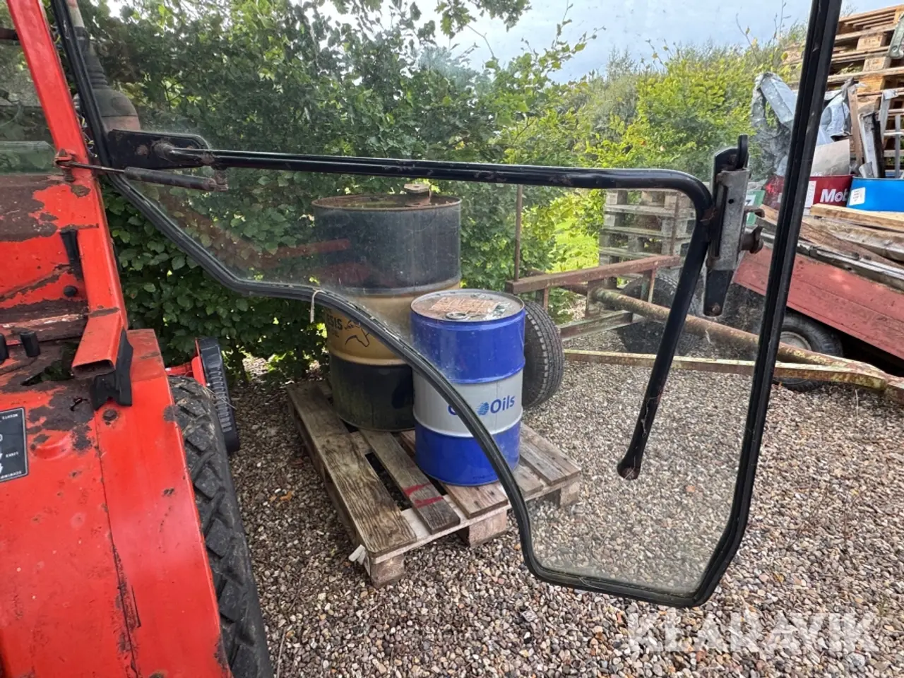 Billede 7 - Traktor Gutbrod 4200 med Slagleklipper