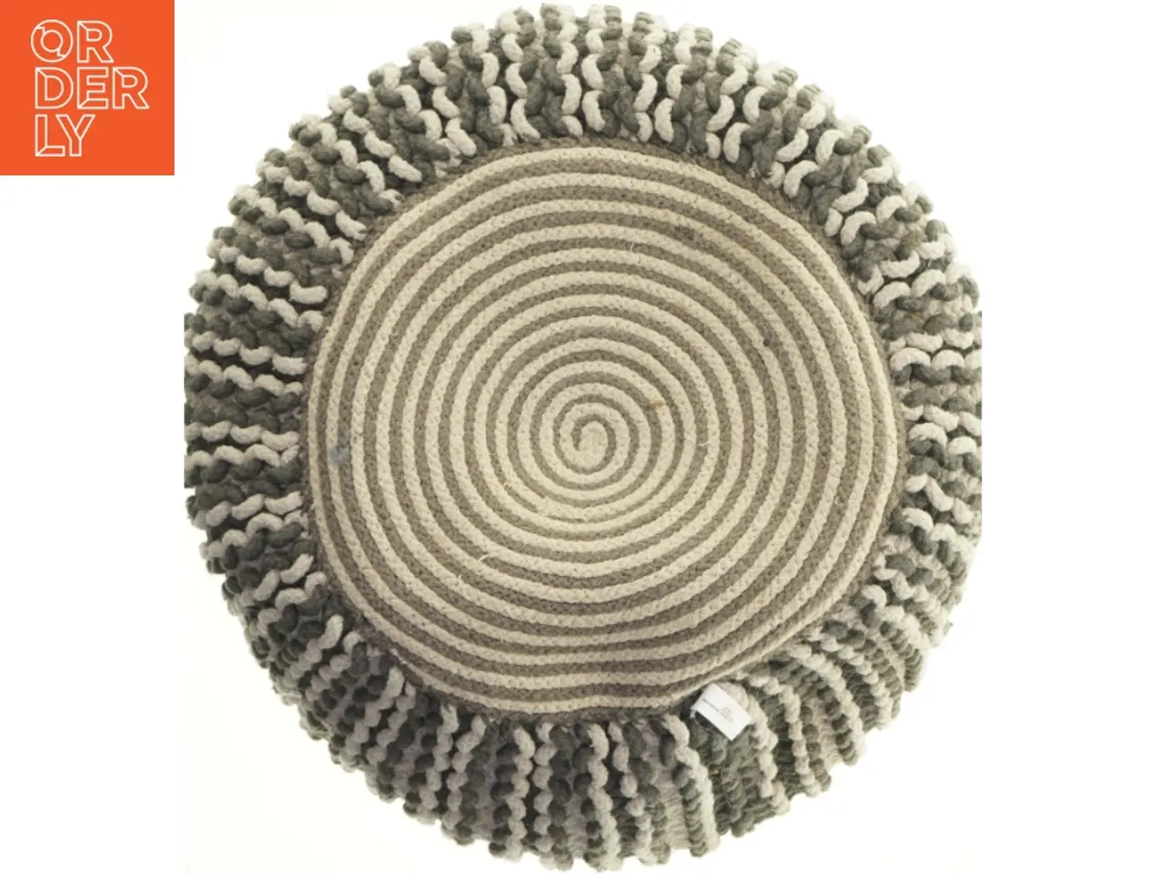 Billede 3 - Rund strikket pude (str. 53 x 40 cm)